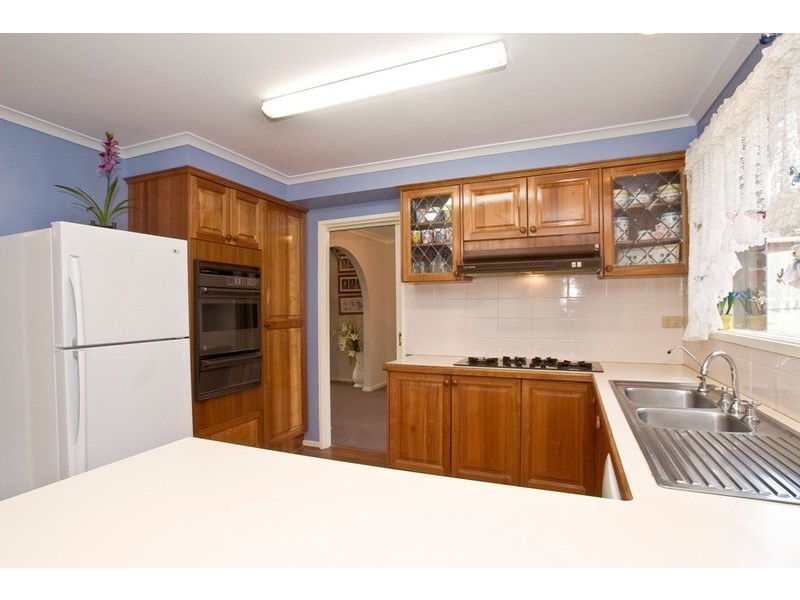 15 NANGATHAN Way, Croydon North VIC 3136