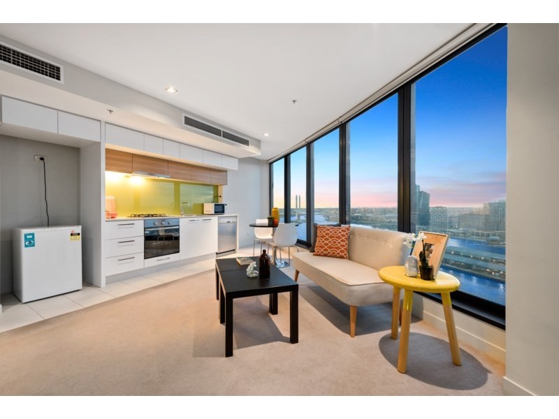 2410/100 HARBOUR Esplanade, Docklands VIC 3008