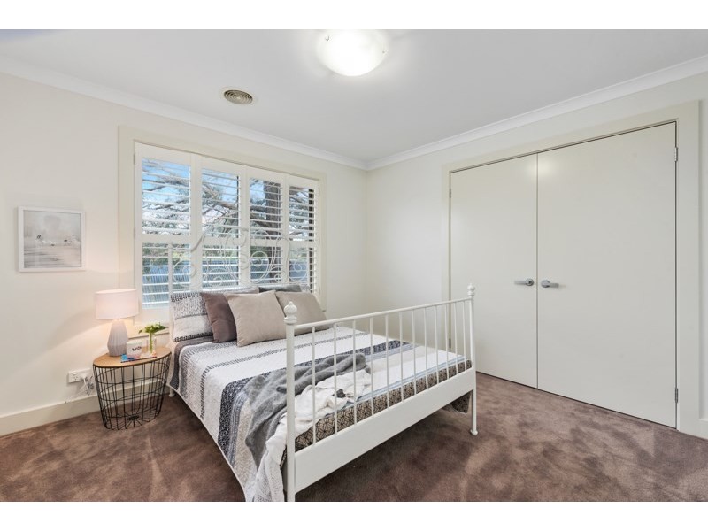 1/4 HAIG Street, Croydon VIC 3136