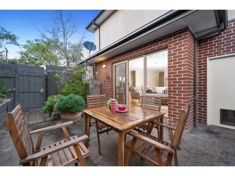 1/4 HAIG Street, Croydon VIC 3136
