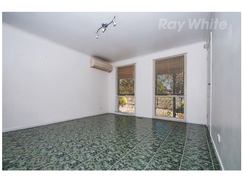 2 DARGO Close, Croydon Hills VIC 3136