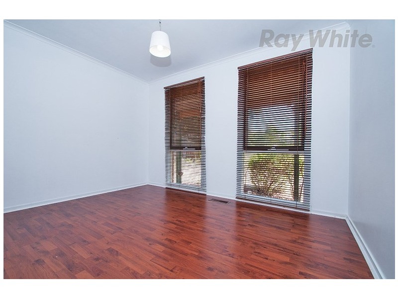 2 DARGO Close, Croydon Hills VIC 3136