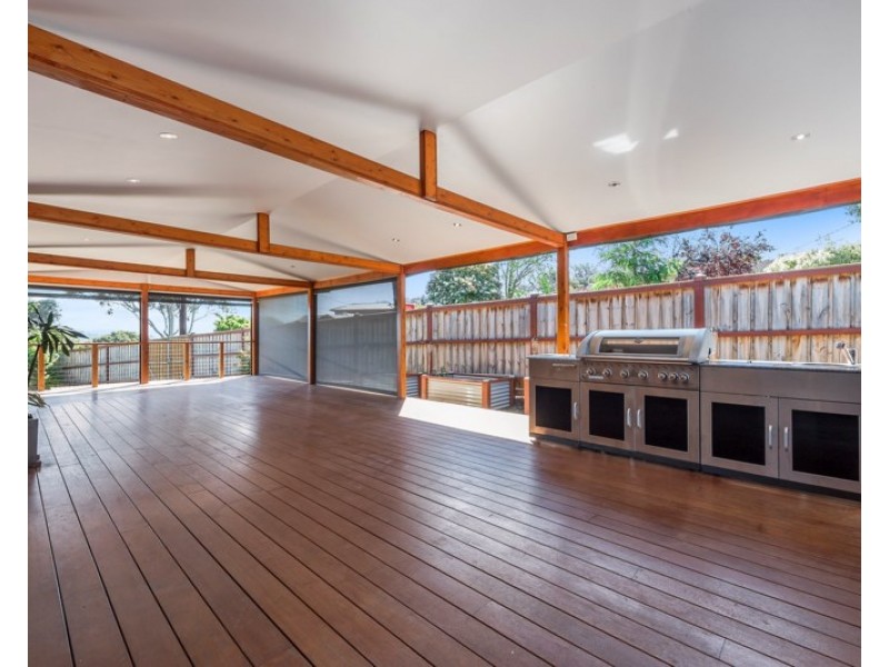 103 Hayrick Lane, Mooroolbark VIC 3138