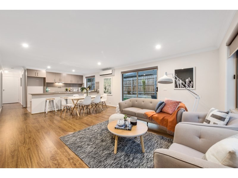 8A FIELD Street, Croydon VIC 3136