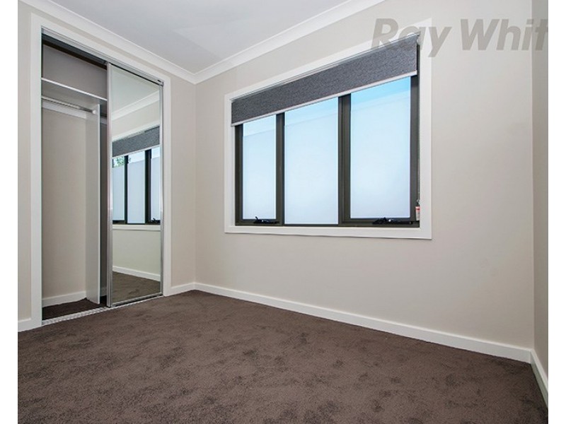 3/29 BINBROOK Drive, Croydon VIC 3136