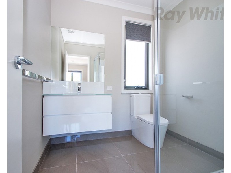 3/29 BINBROOK Drive, Croydon VIC 3136