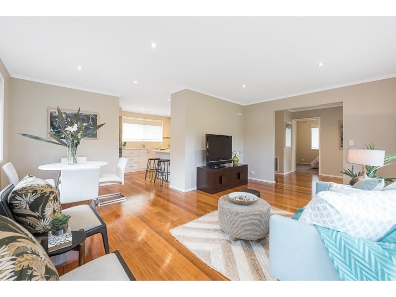 1/7 TURKEITH Crescent, Croydon North VIC 3136