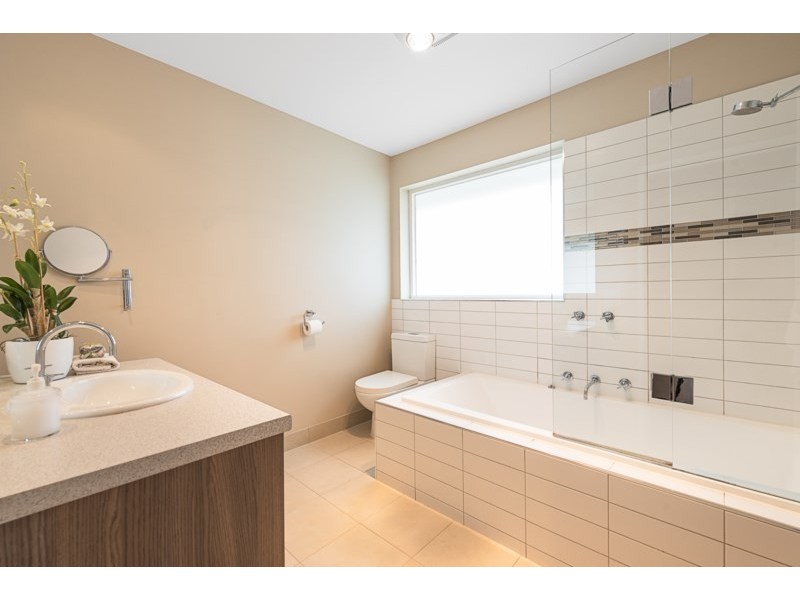 1/7 TURKEITH Crescent, Croydon North VIC 3136