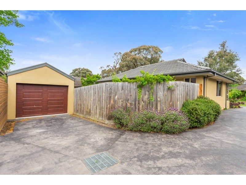 1/7 TURKEITH Crescent, Croydon North VIC 3136