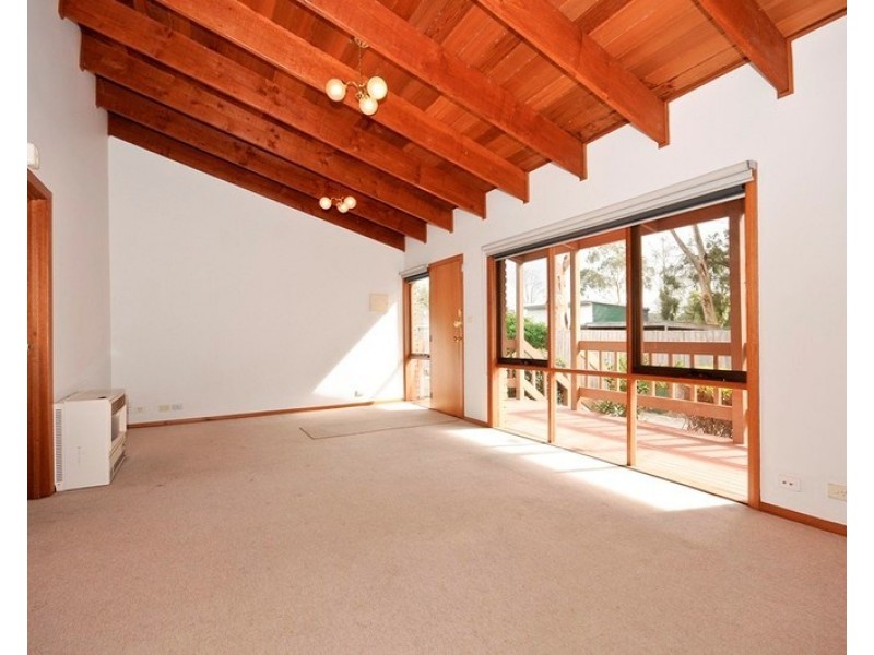 3/20 Karingal Street, Croydon North VIC 3136