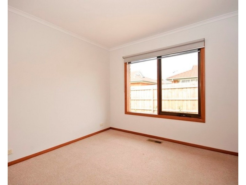 3/20 Karingal Street, Croydon North VIC 3136