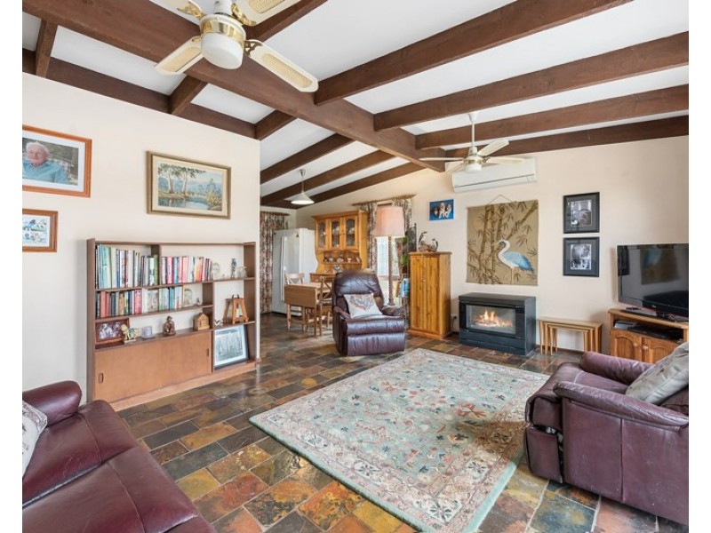 3 AKIMA Terrace, Mooroolbark VIC 3138