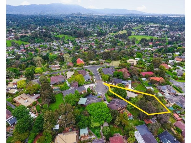 3 AKIMA Terrace, Mooroolbark VIC 3138