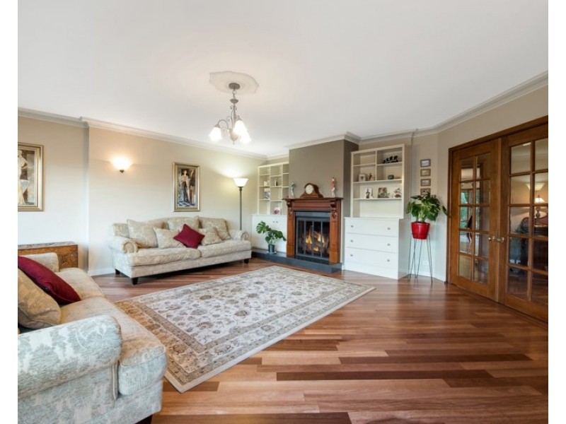 5 DONVIEW Court, Croydon VIC 3136