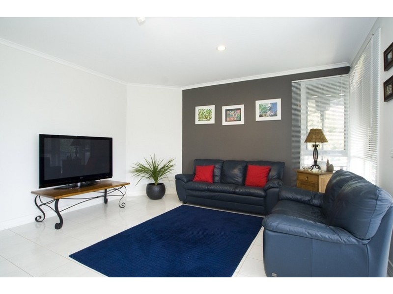 31 NURSERY Road, Croydon VIC 3136