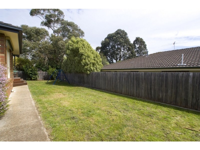 31 NURSERY Road, Croydon VIC 3136
