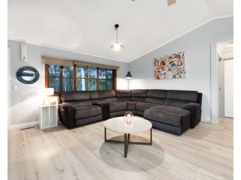 96 Alexandra Road, Lilydale VIC 3140