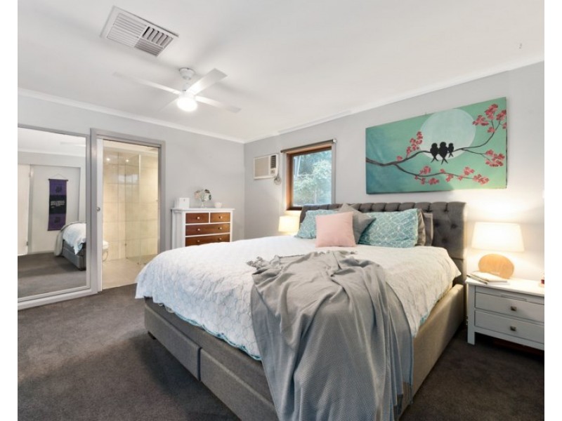 96 Alexandra Road, Lilydale VIC 3140