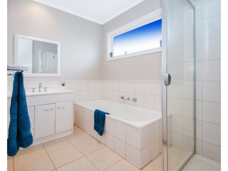 36 THE WALLABY Run, Chirnside Park VIC 3116