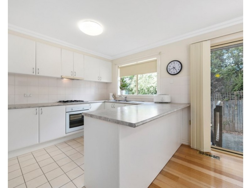 3/292 MAROONDAH Highway, Croydon VIC 3136