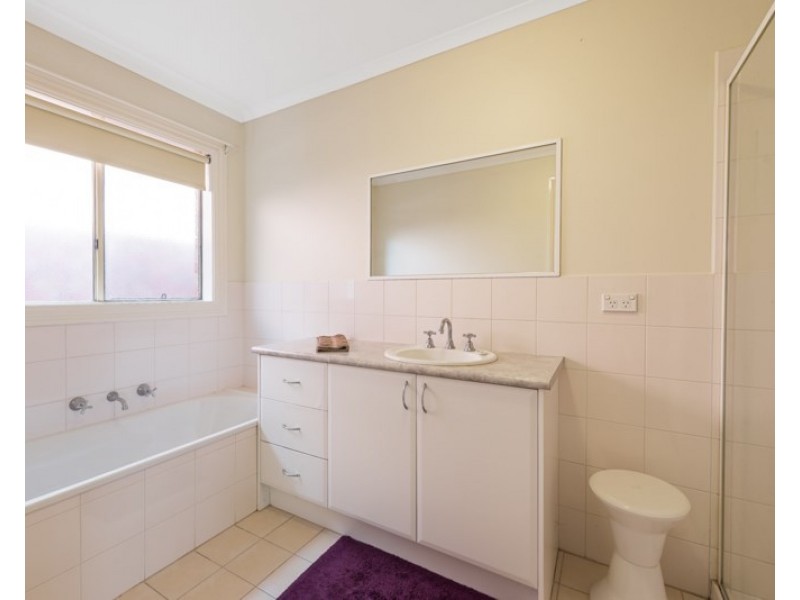 3/292 MAROONDAH Highway, Croydon VIC 3136