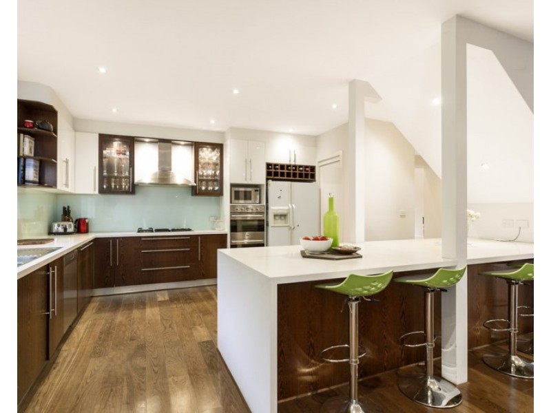 4 KARDINIA Crescent, Warranwood VIC 3134