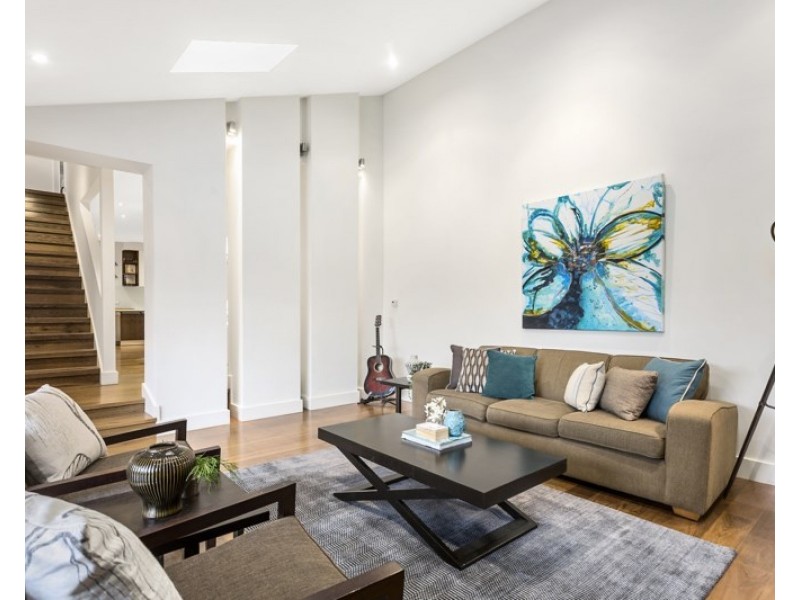 4 KARDINIA Crescent, Warranwood VIC 3134