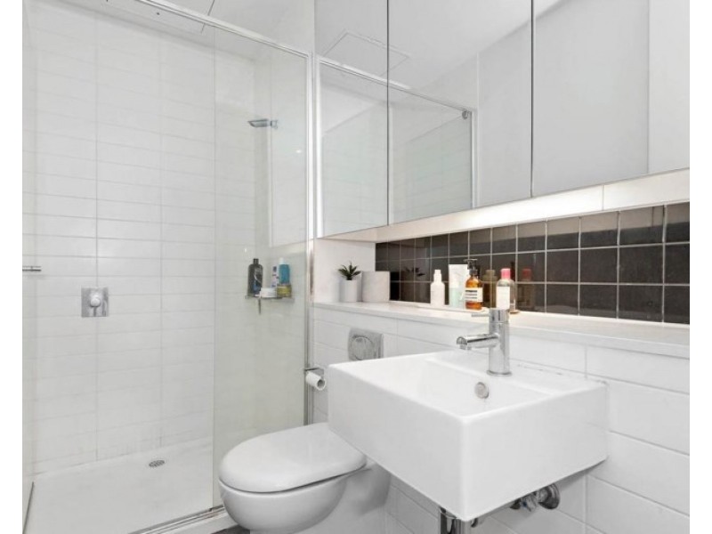 710/32 BRAY Street, South Yarra VIC 3141