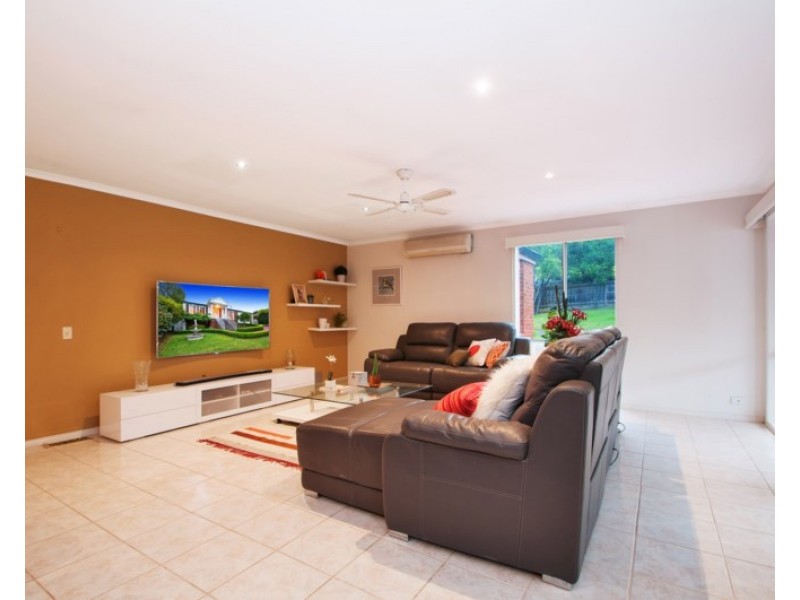 87 VICTORIA Road, Chirnside Park VIC 3116