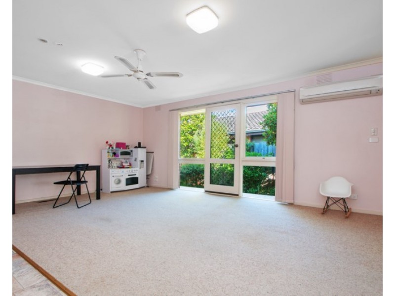 5 GARETH Court, Glen Waverley VIC 3150