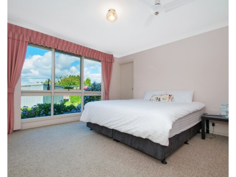 5 GARETH Court, Glen Waverley VIC 3150