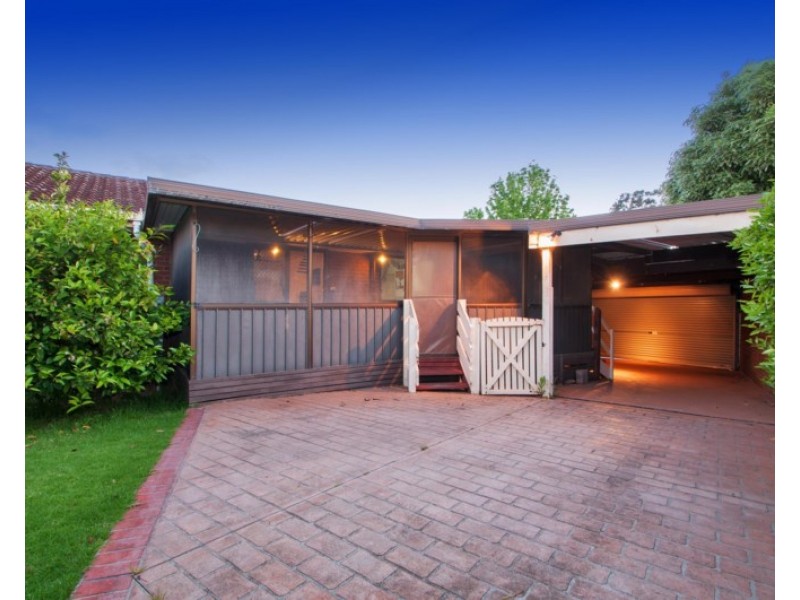 5 GARETH Court, Glen Waverley VIC 3150