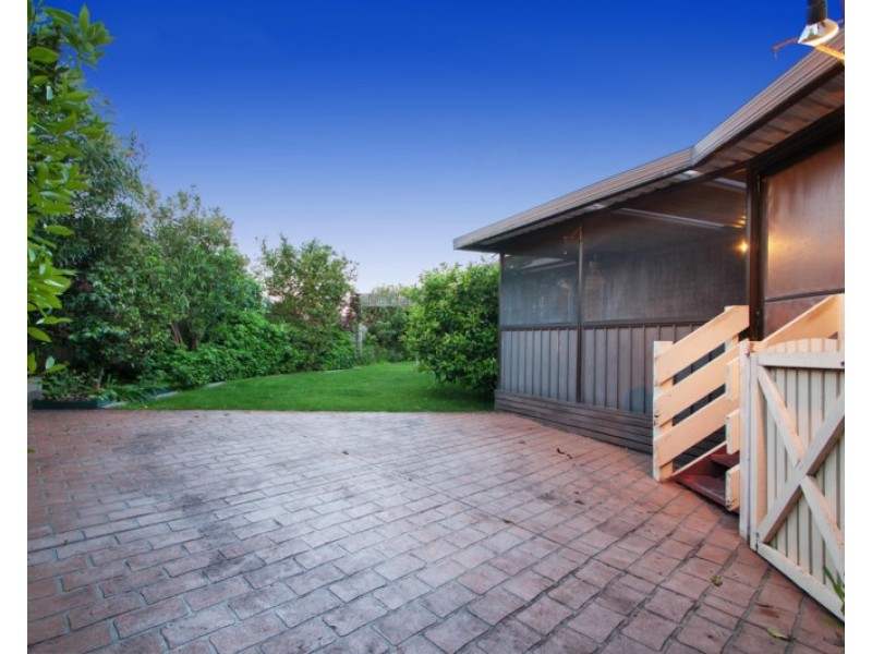 5 GARETH Court, Glen Waverley VIC 3150