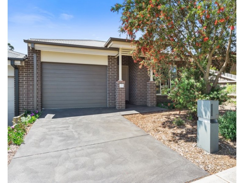 11 REAY Road, Mooroolbark VIC 3138