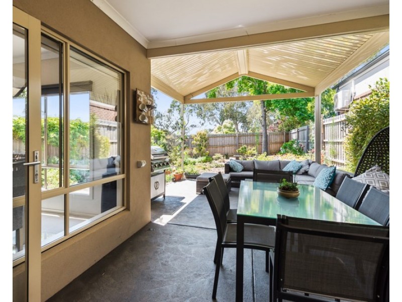 11 REAY Road, Mooroolbark VIC 3138