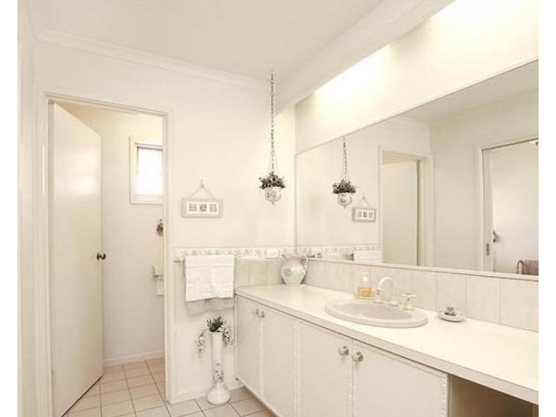 16 Brack Court, Mooroolbark VIC 3138