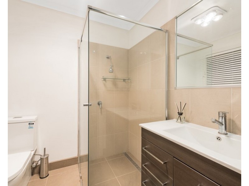 54 WALNUT Drive, Kilsyth VIC 3137