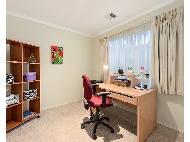 30 JOANNE Avenue, Chirnside Park VIC 3116