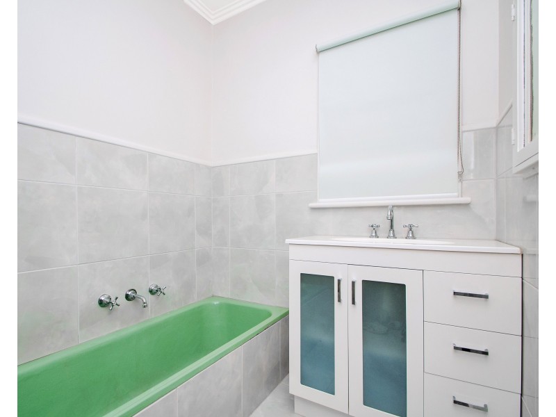 6 HEYWOOD Street, Ringwood VIC 3134