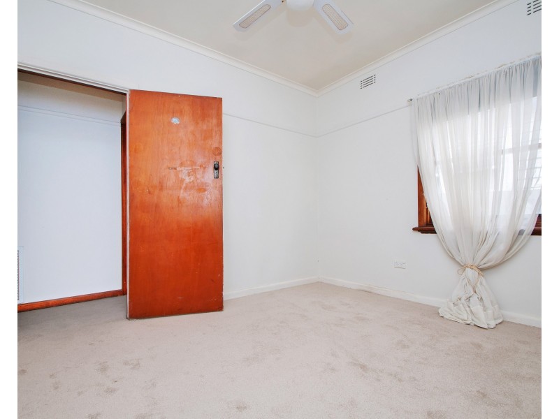 6 HEYWOOD Street, Ringwood VIC 3134