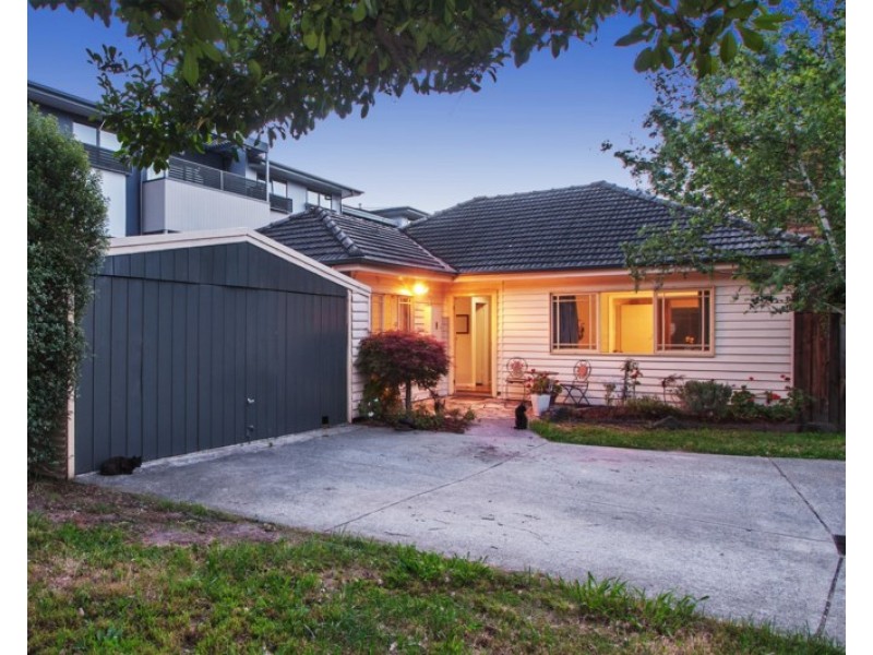 Unit 1/8 ALFRICK Road, Croydon VIC 3136