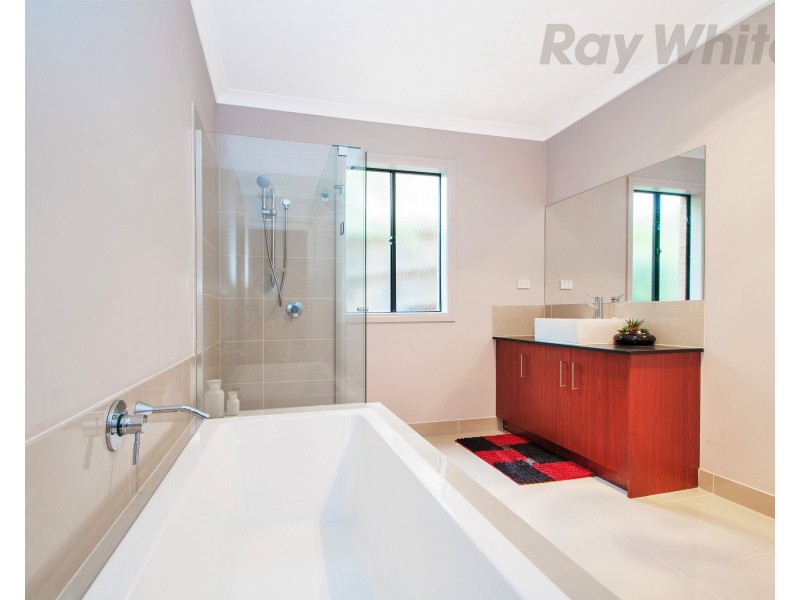 194 MAROONDAH Highway, Croydon VIC 3136