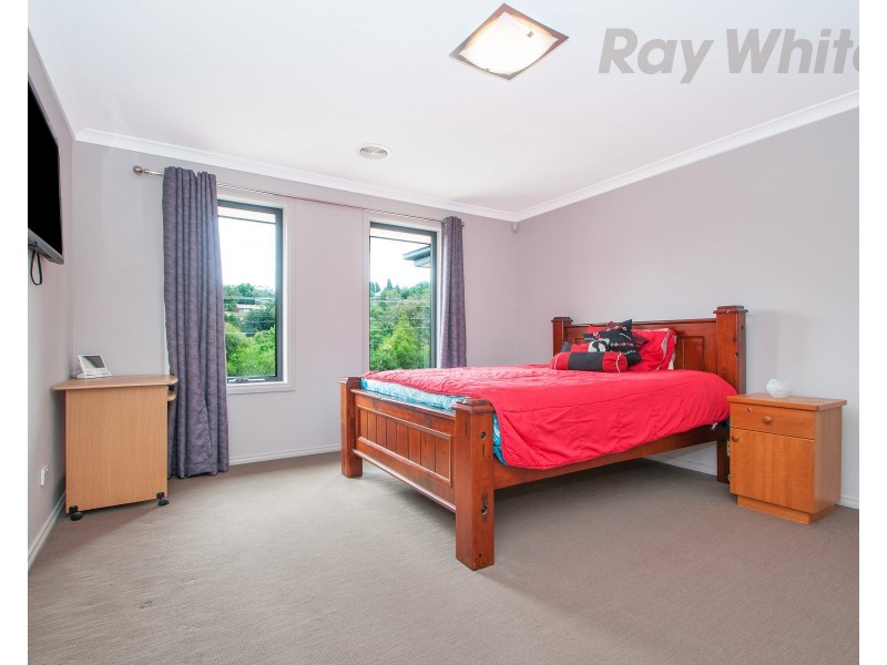 194 MAROONDAH Highway, Croydon VIC 3136