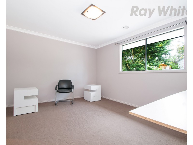 194 MAROONDAH Highway, Croydon VIC 3136