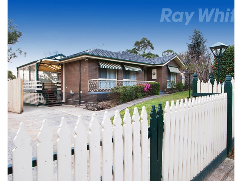 5 MORRISON Crescent, Kilsyth VIC 3137