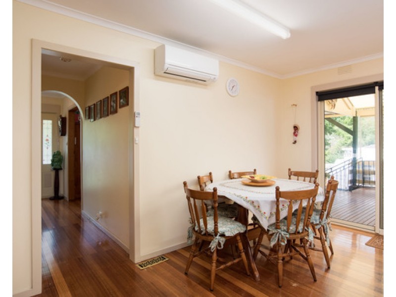 5 MORRISON Crescent, Kilsyth VIC 3137