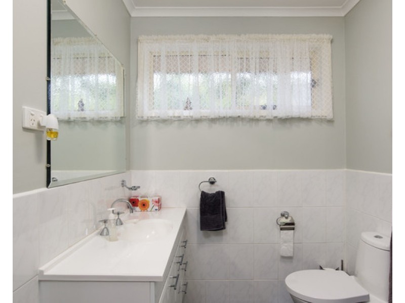 5 MORRISON Crescent, Kilsyth VIC 3137