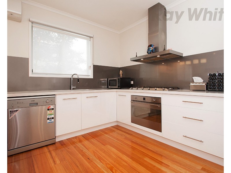 18 HILL Street, Ringwood East VIC 3135