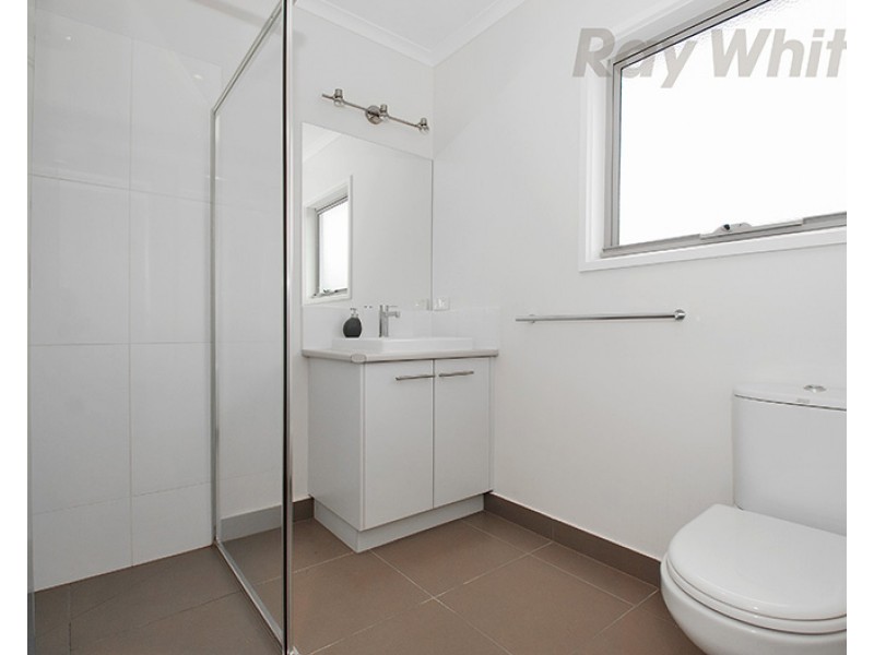 18 HILL Street, Ringwood East VIC 3135