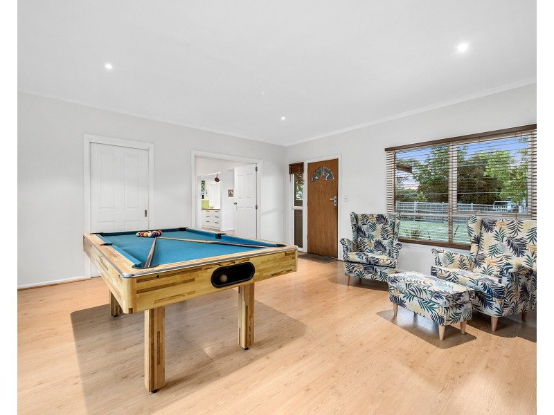 16 NURSERY Road, Croydon VIC 3136